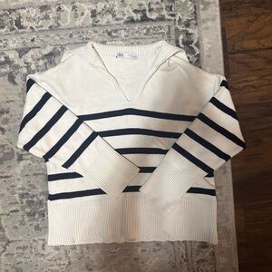 Zara Cream and Black Striped V-Neck Sweater